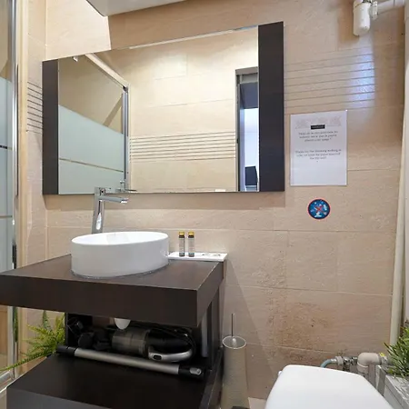 Appartement Small Studio Next To Invalides Parijs